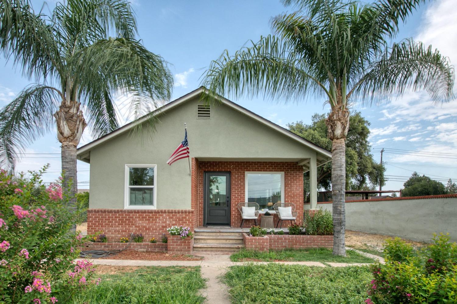 1535 4th Street