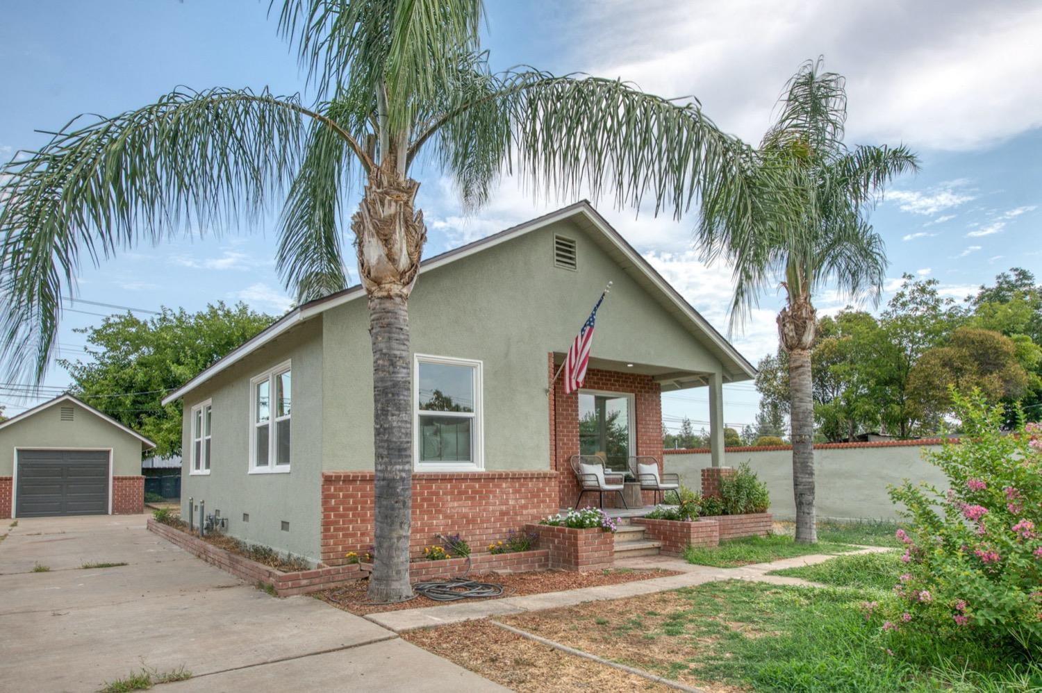 1535 4th Street