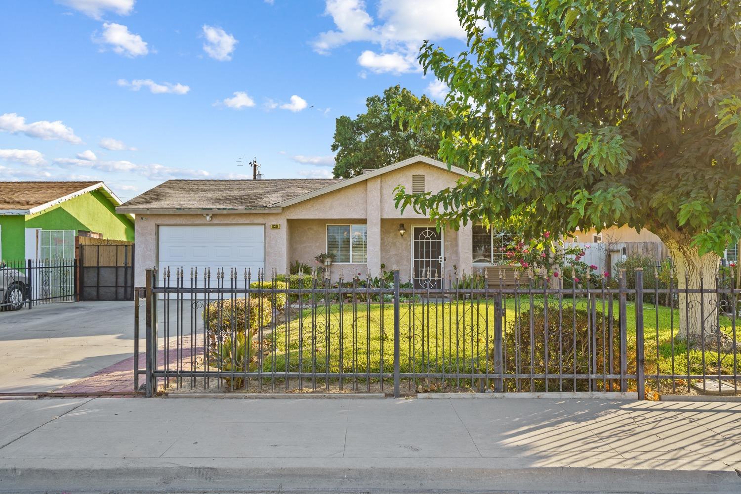 830 Lolita Street