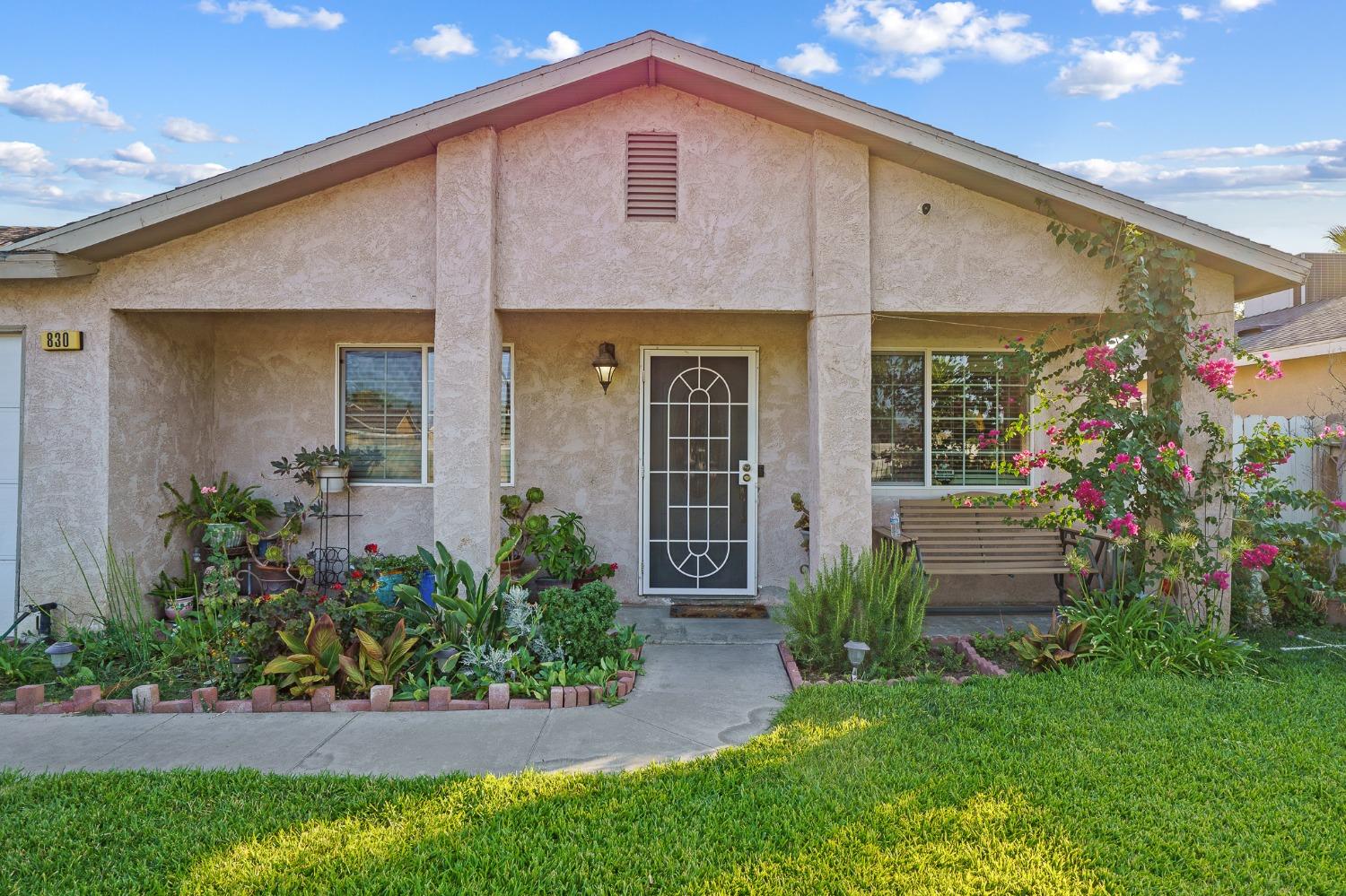 830 Lolita Street