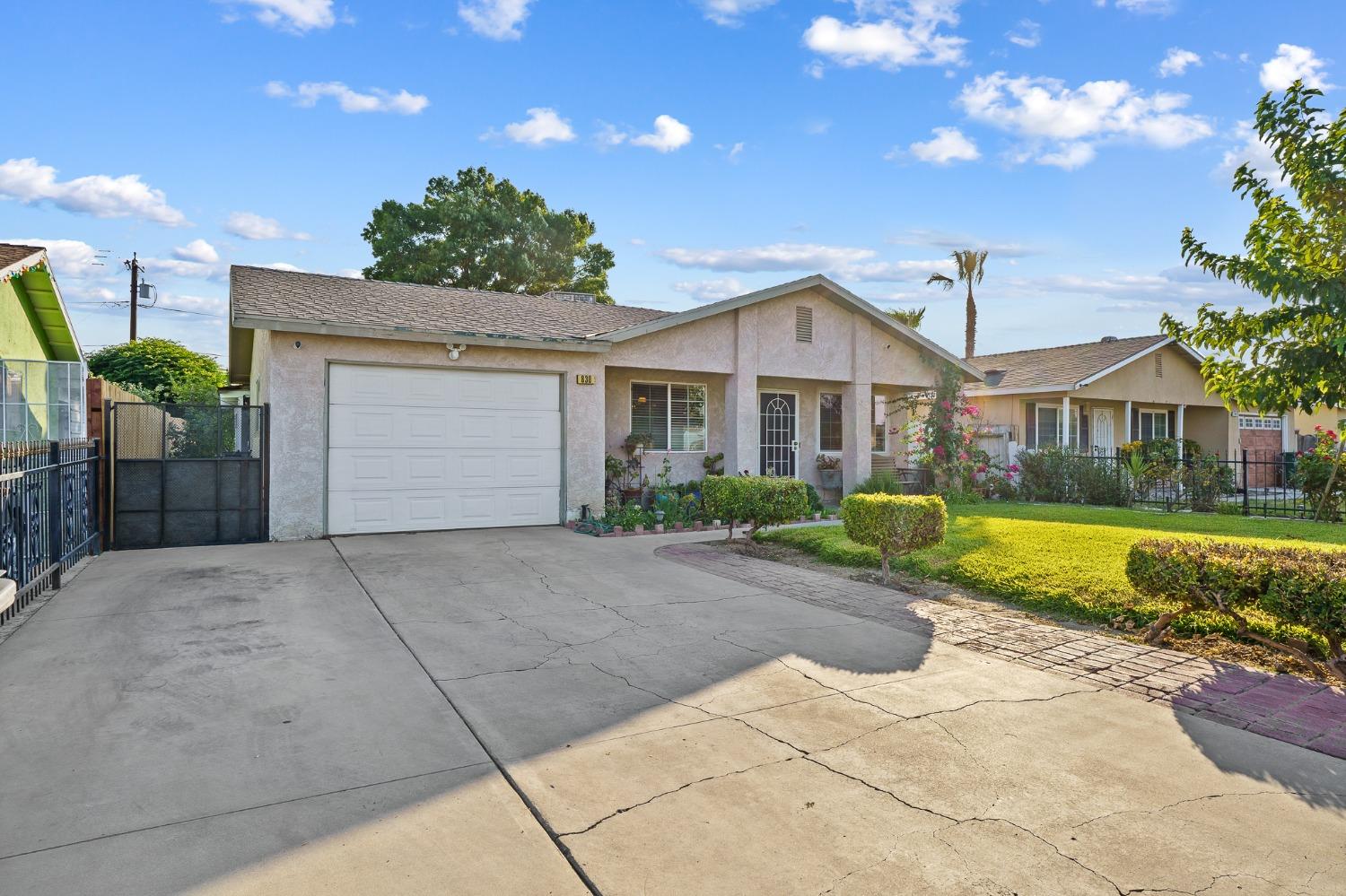 830 Lolita Street