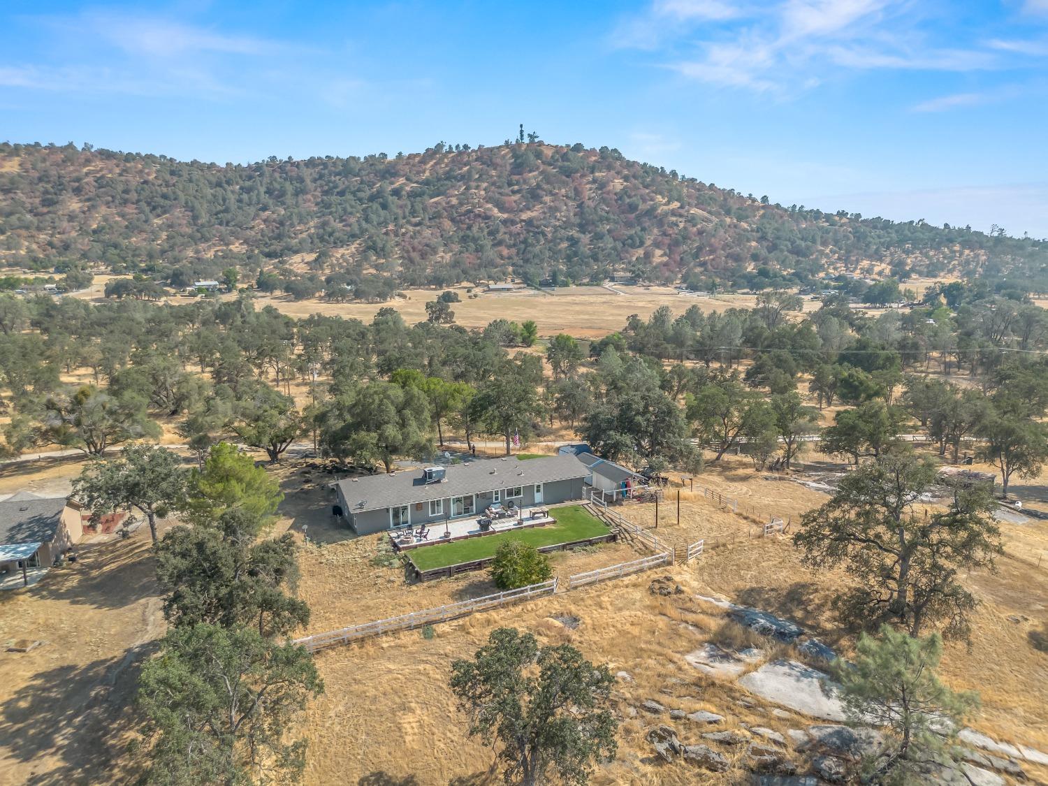 26602 Twin Ponds Road