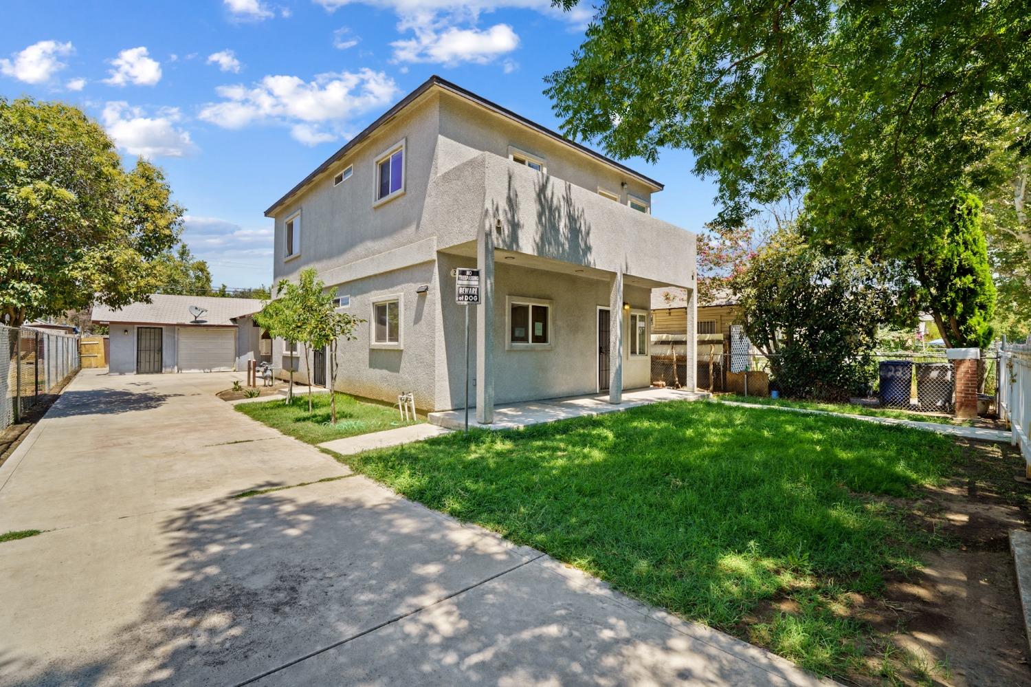 2219 E Tyler Avenue