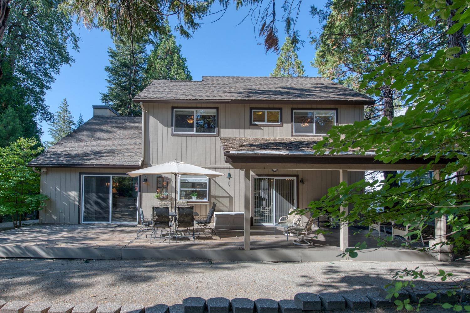 39620 Crest Point Lane