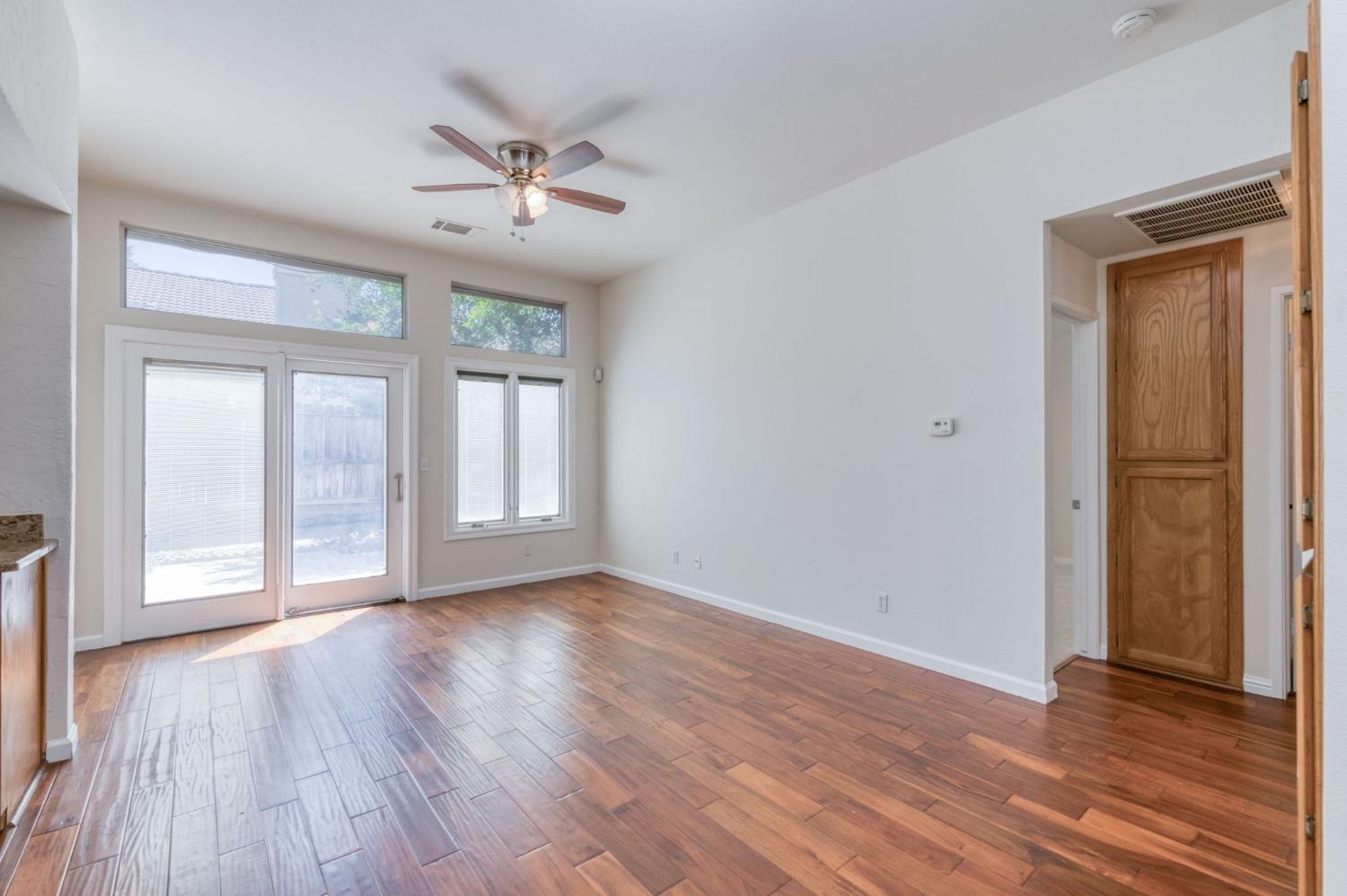 252 W Bedford Avenue