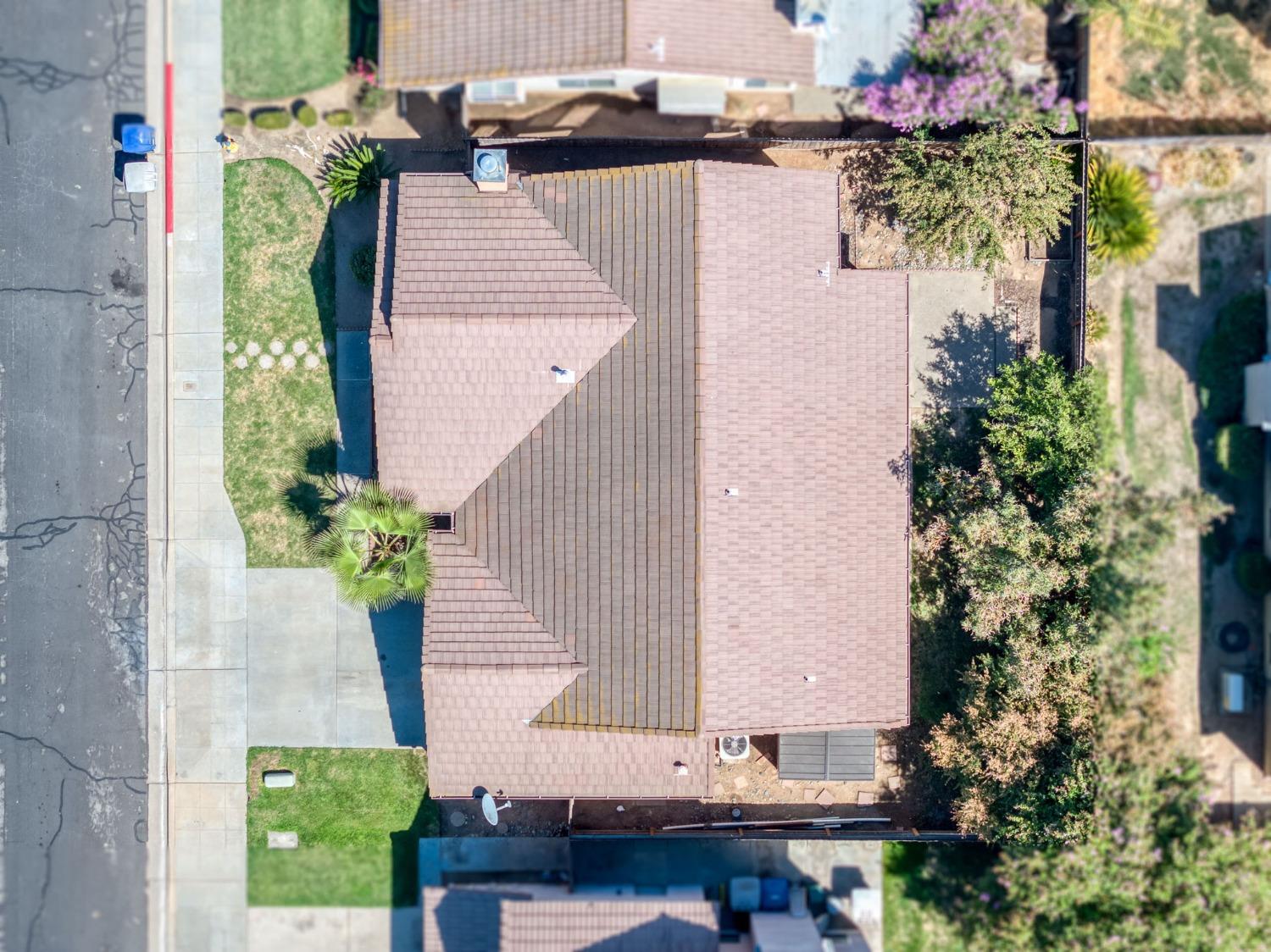 252 W Bedford Avenue