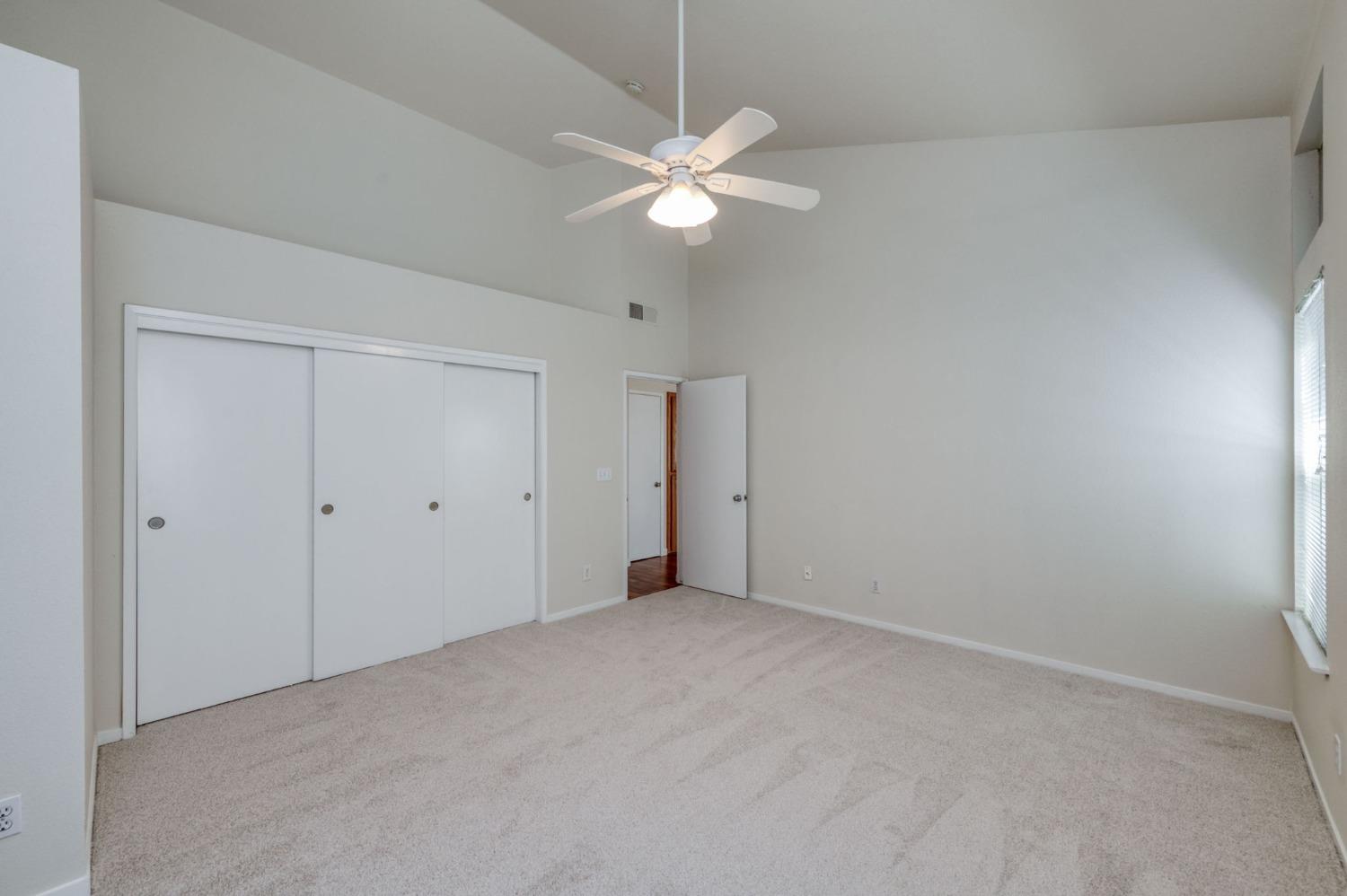 252 W Bedford Avenue