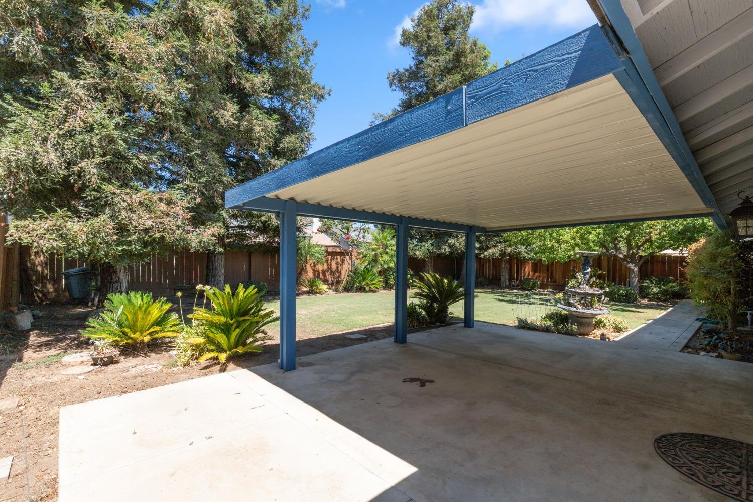 3752 W Garland Avenue