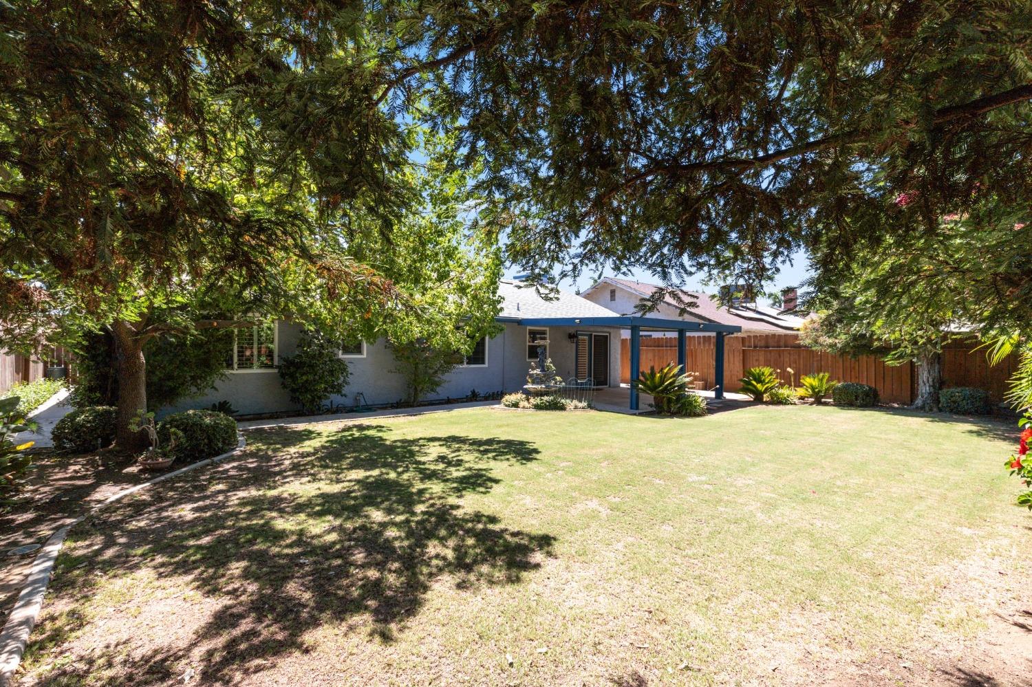 3752 W Garland Avenue