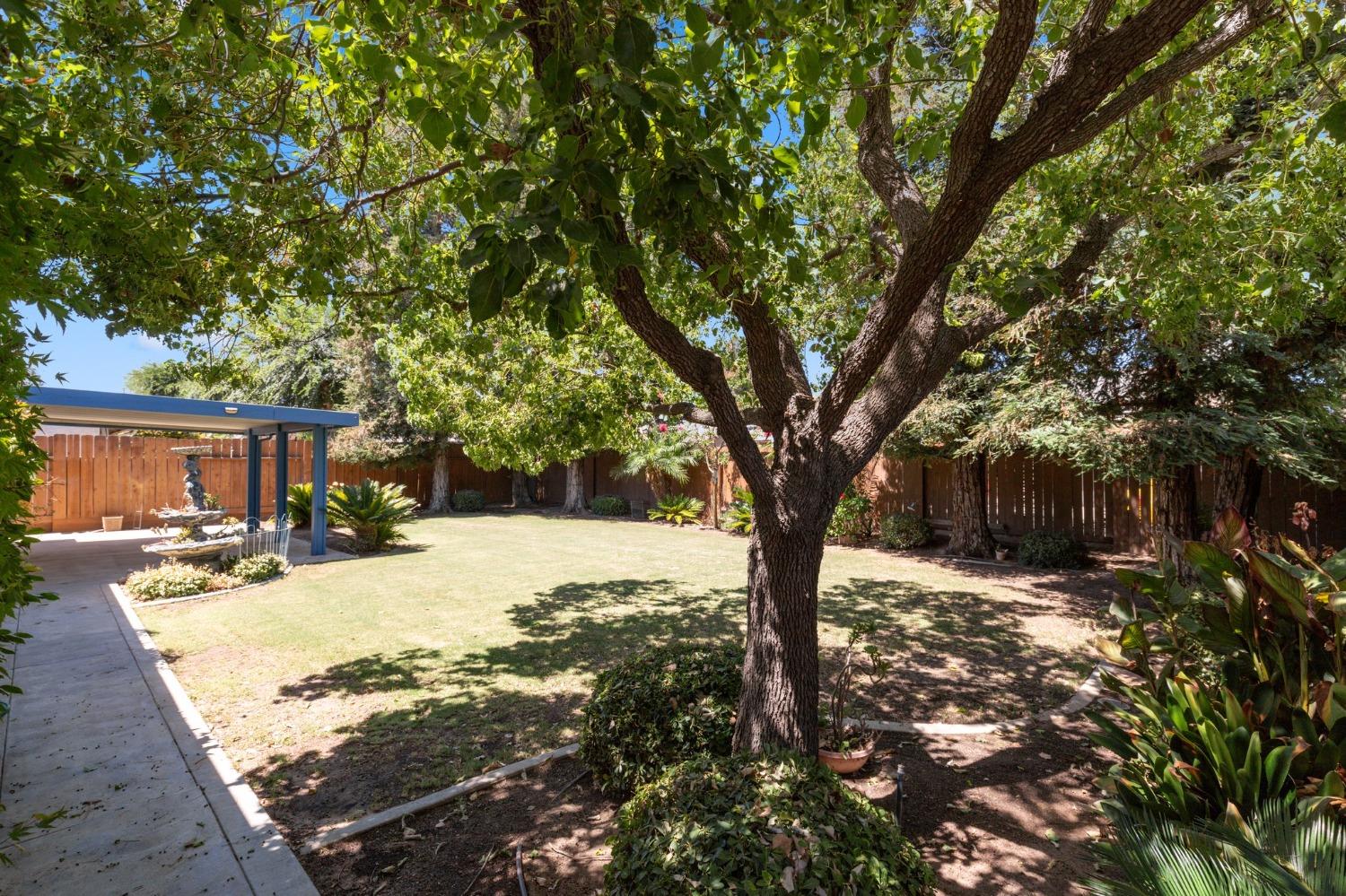 3752 W Garland Avenue