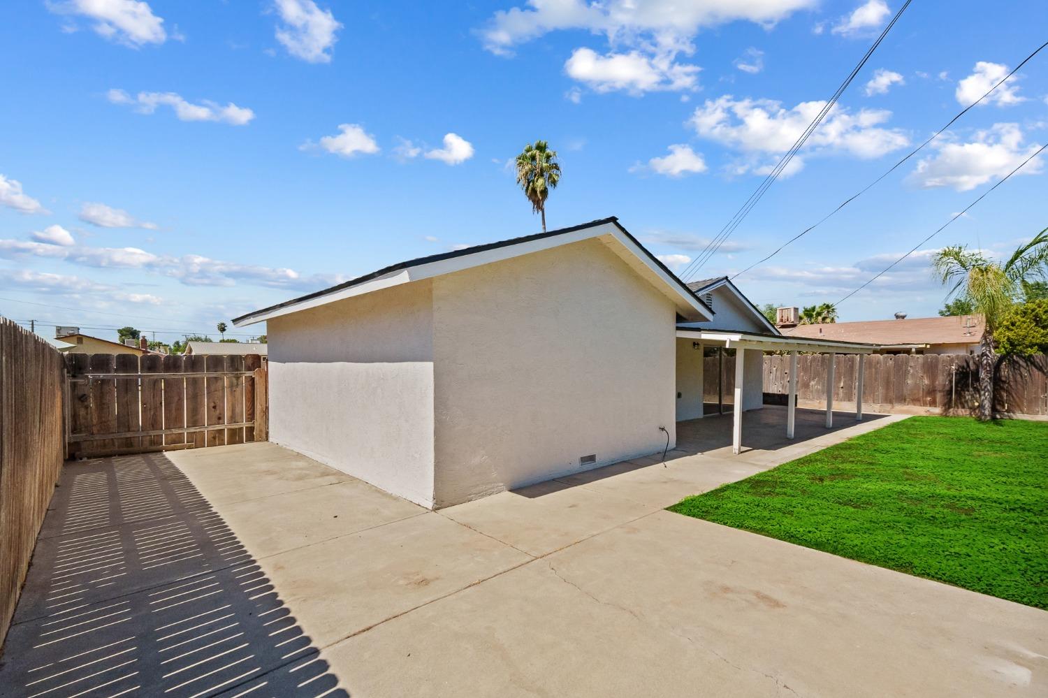 1534 Hayden Avenue
