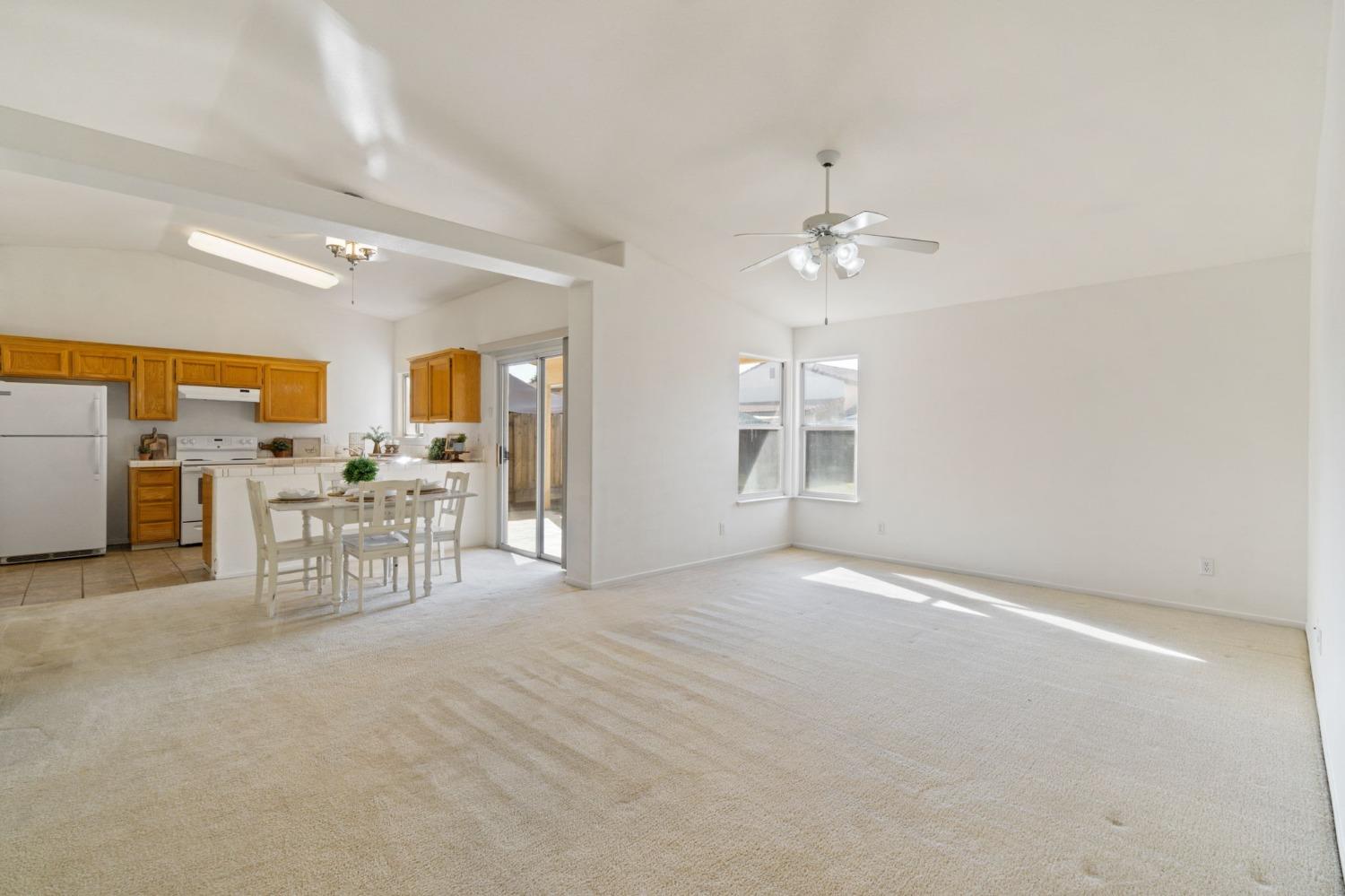 5431 W Flint Way
