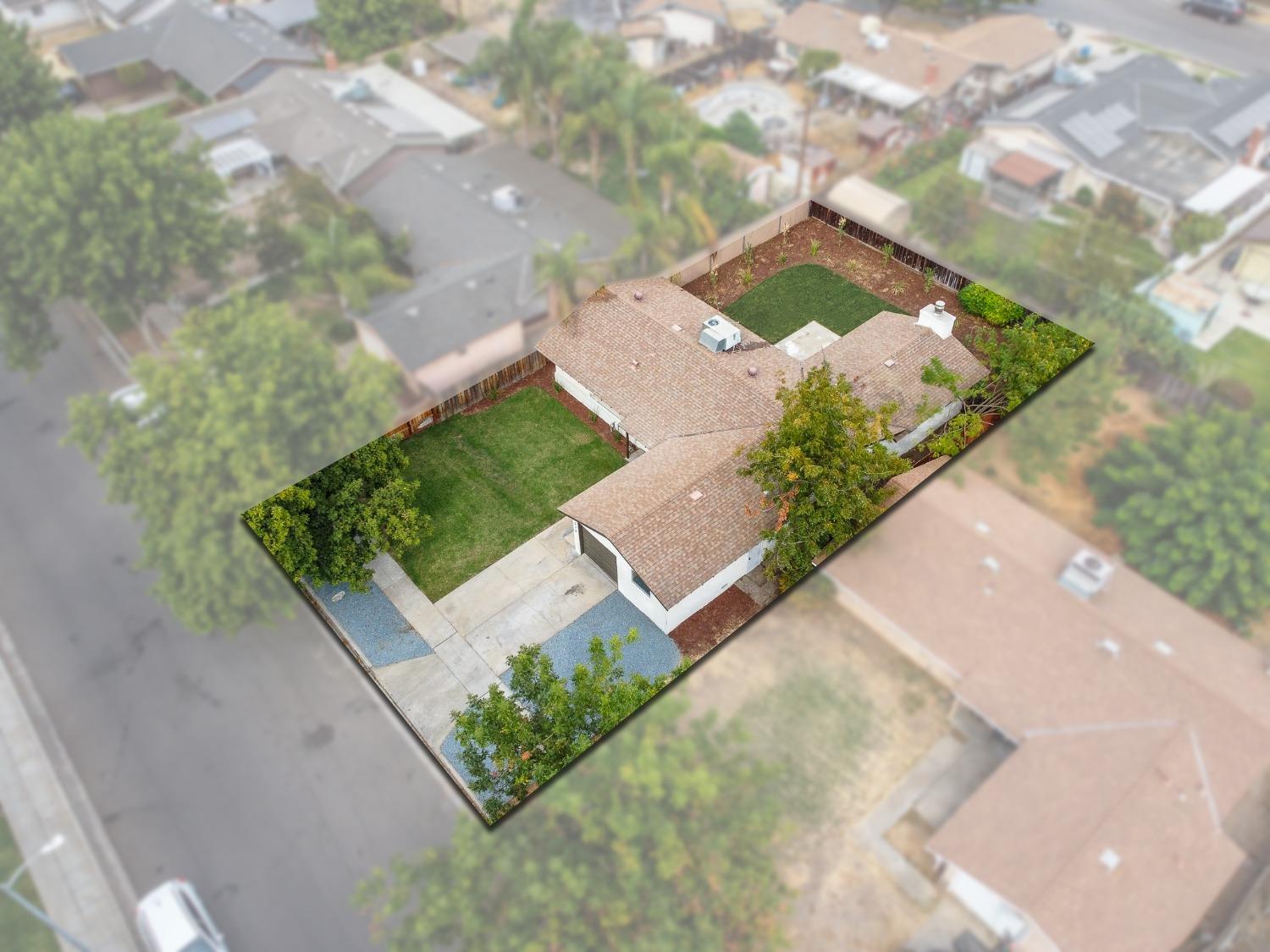 4216 N Pleasant Avenue