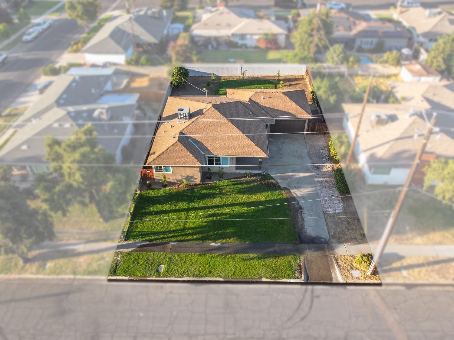2947 E Shields Avenue