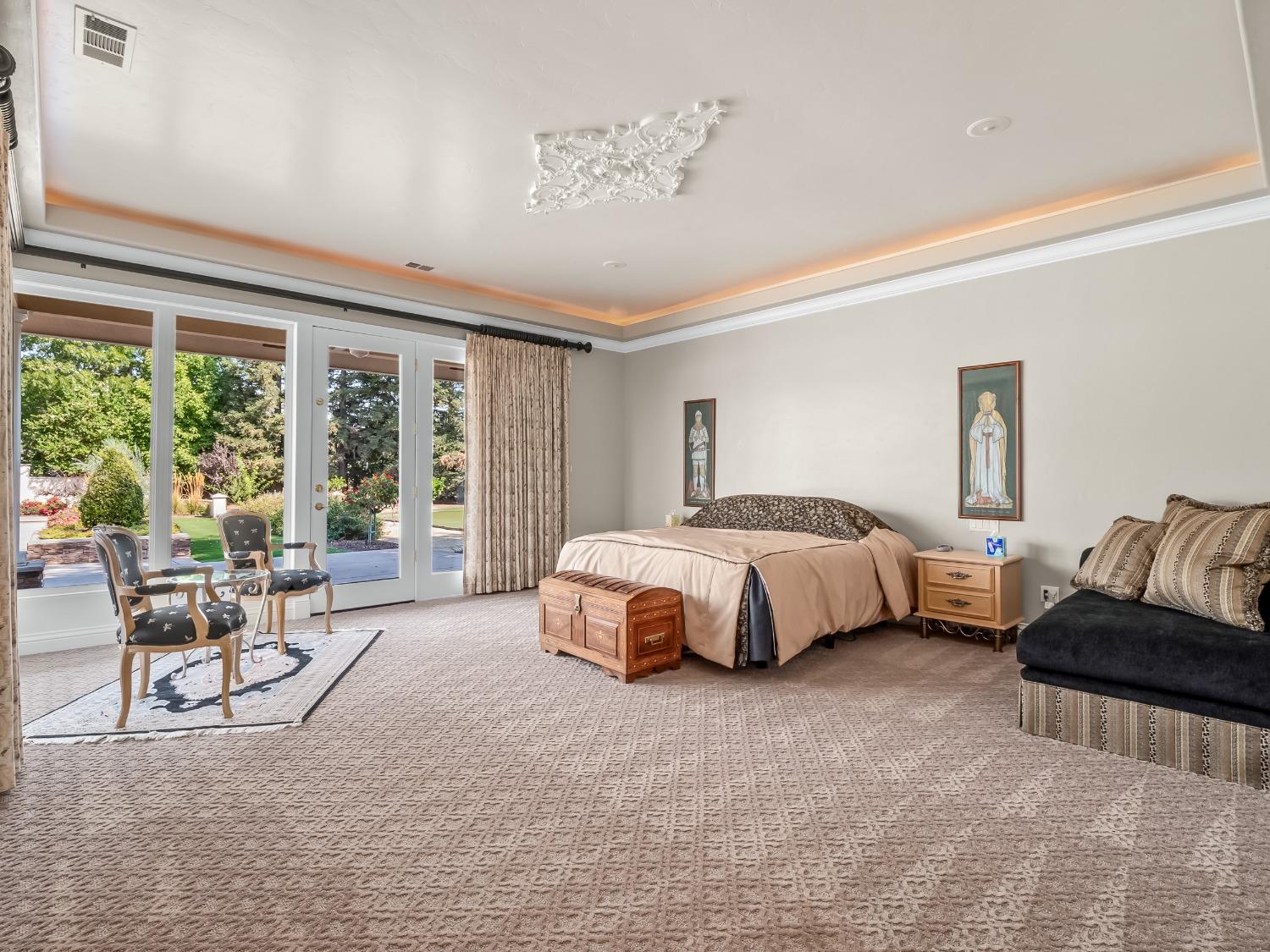 6142 N Academy Avenue