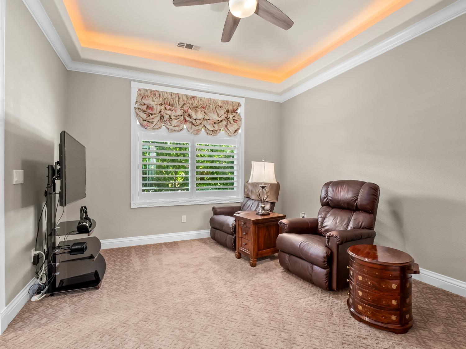 6142 N Academy Avenue