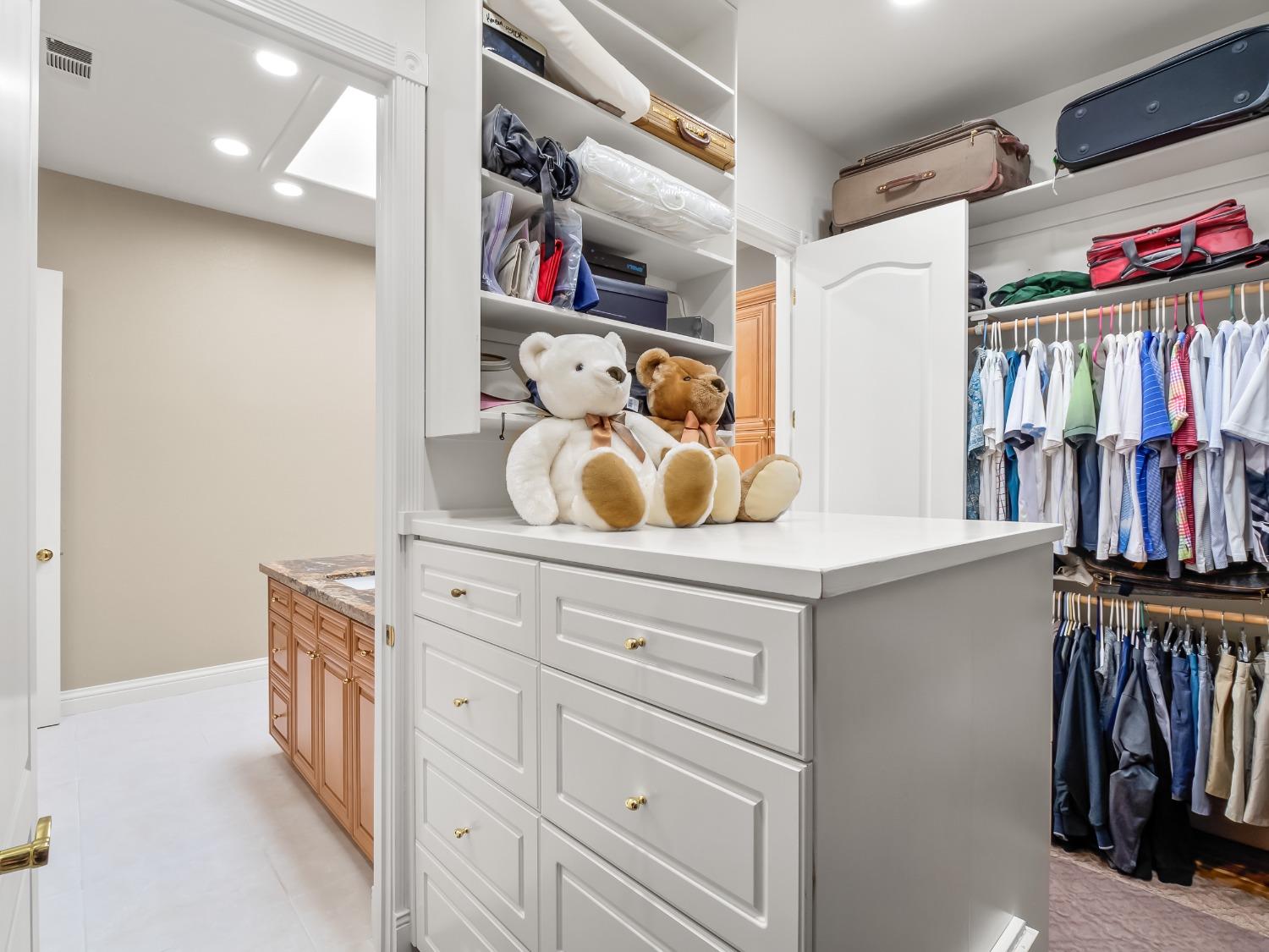 6142 N Academy Avenue