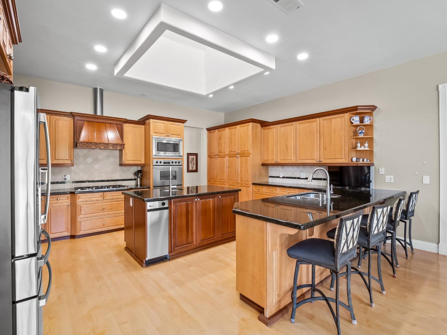 6142 N Academy Avenue