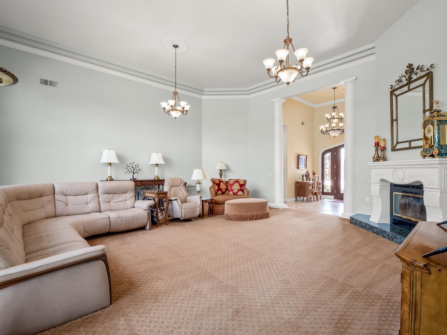 6142 N Academy Avenue