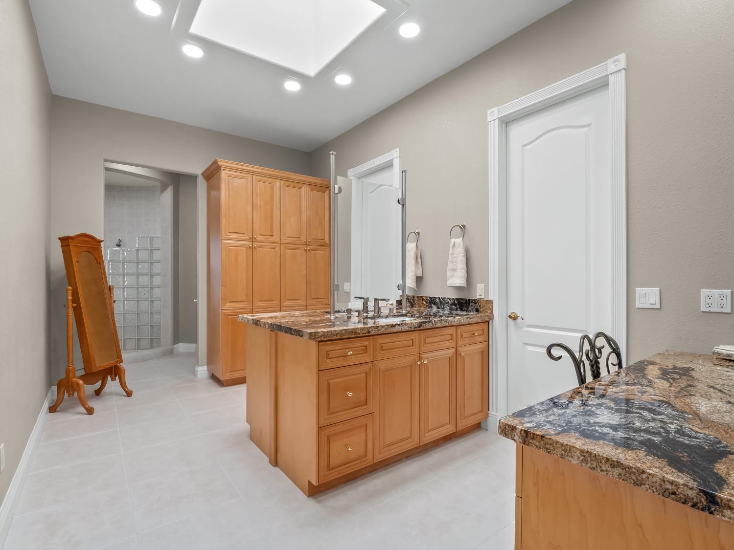 6142 N Academy Avenue