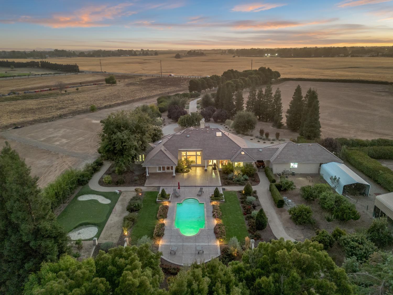 6142 N Academy Avenue