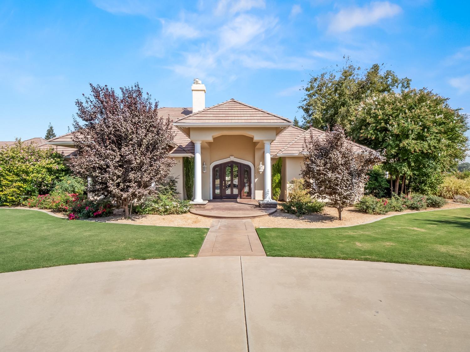 6142 N Academy Avenue