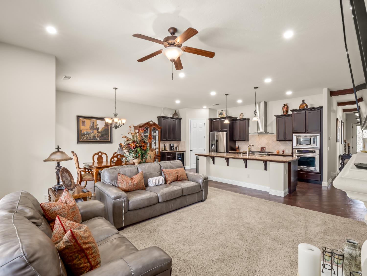 11371 N Via Montessori Drive