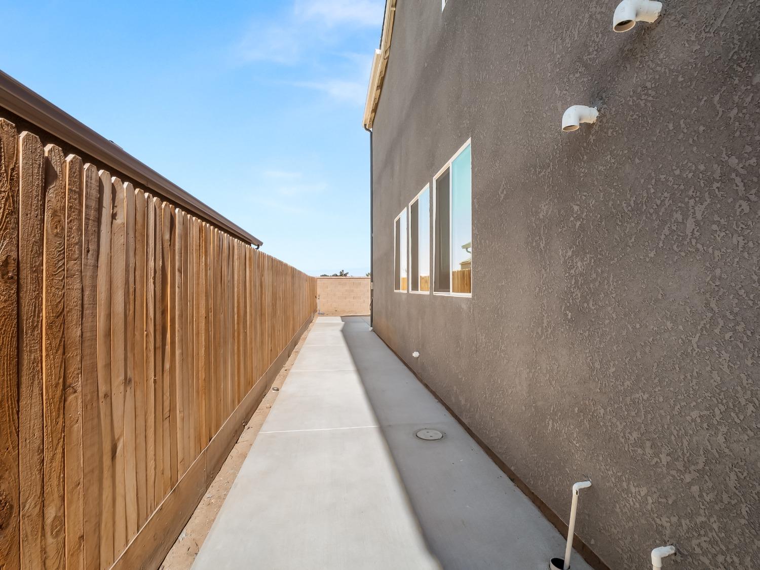 4311 San Gabriel Avenue