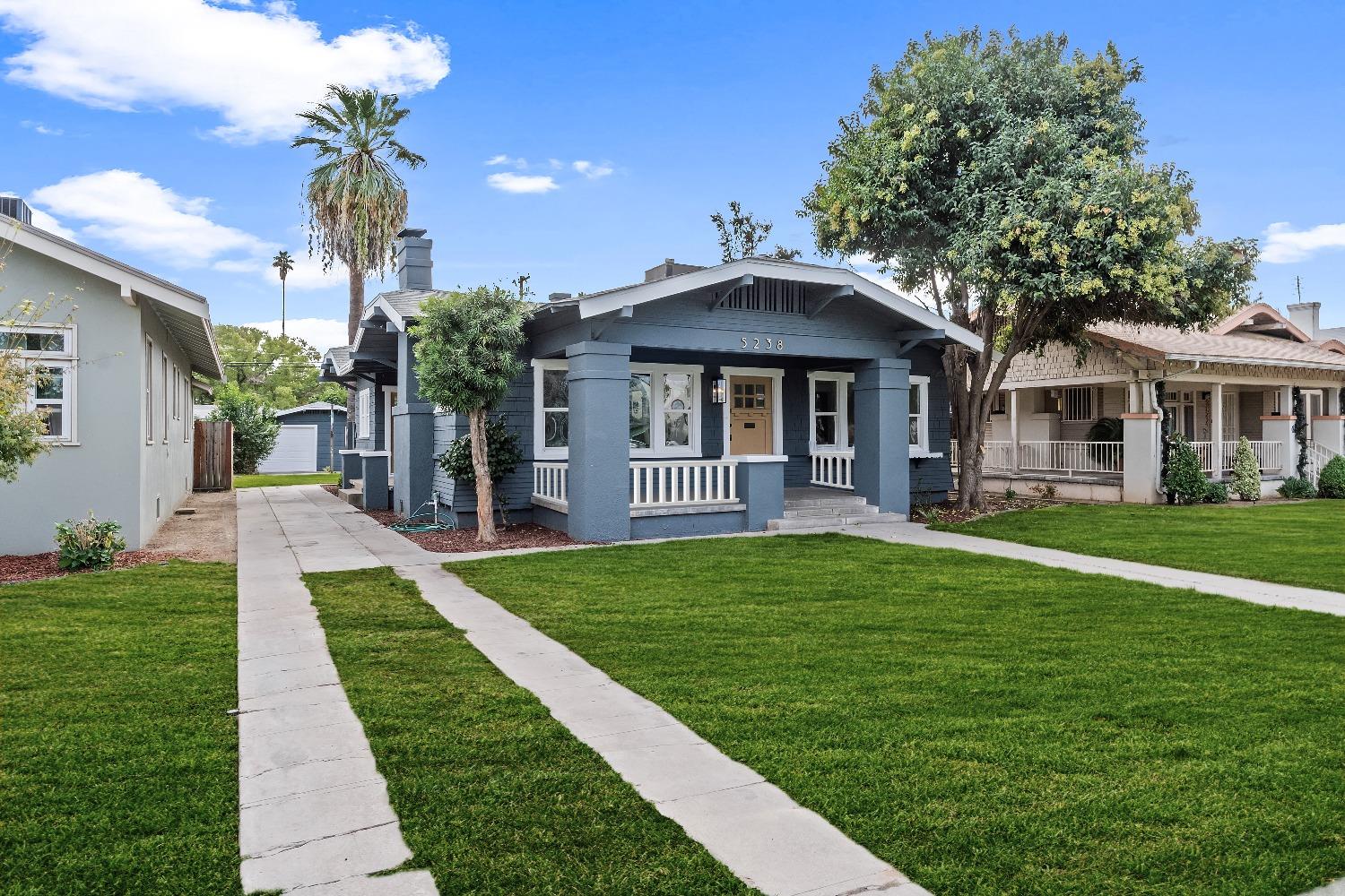 3852 E Kerckhoff Avenue