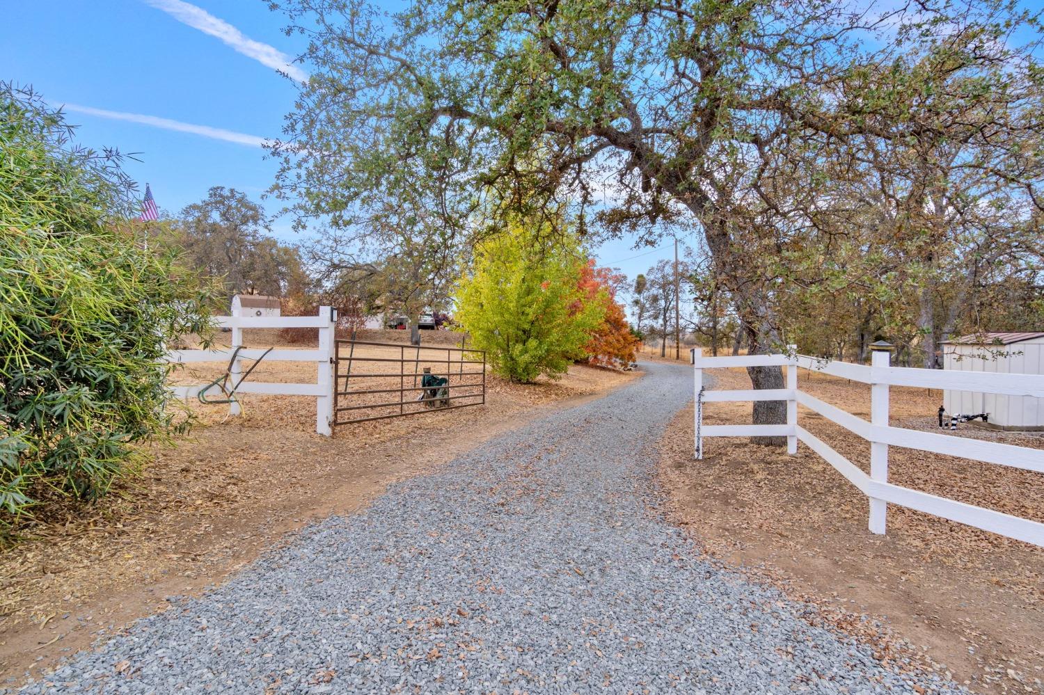 47563 Thunderhill Lane