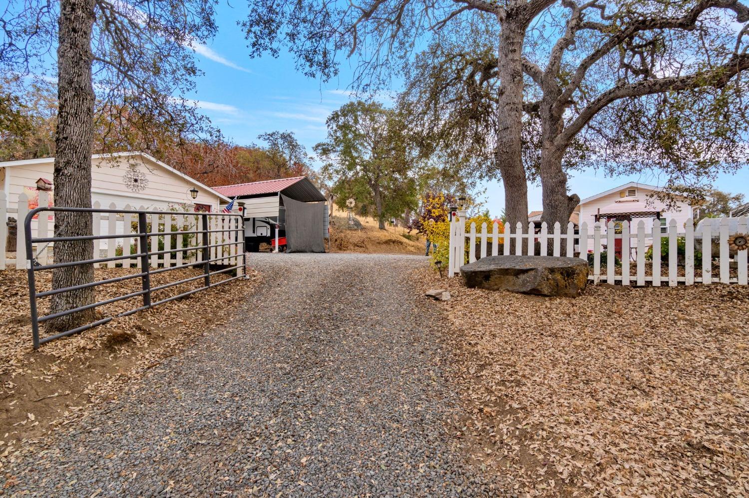 47563 Thunderhill Lane
