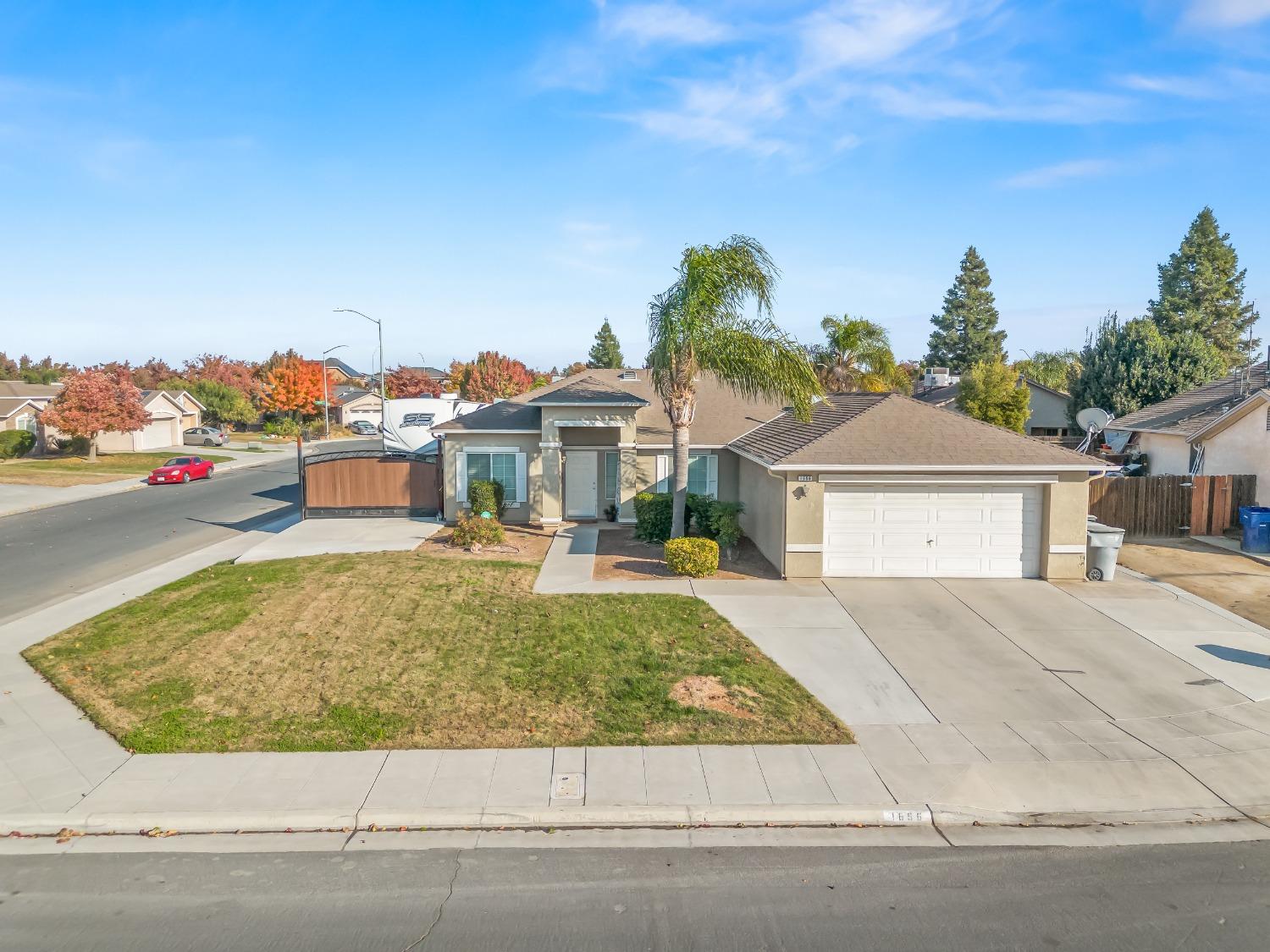 1656 N Mccaffrey Avenue