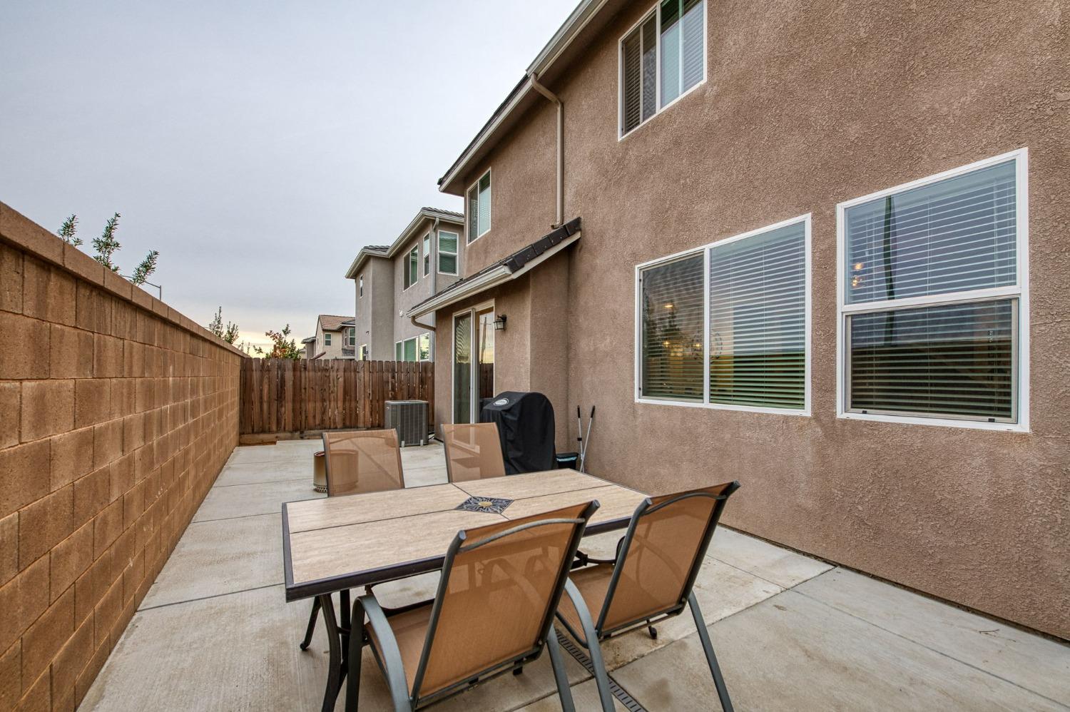 2625 Commonwood Lane