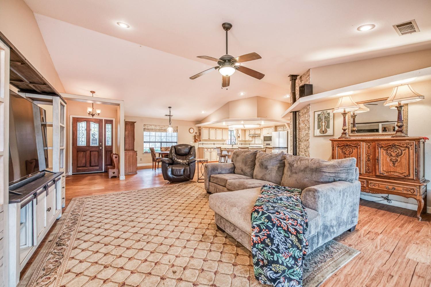 32273 River Knolls Road