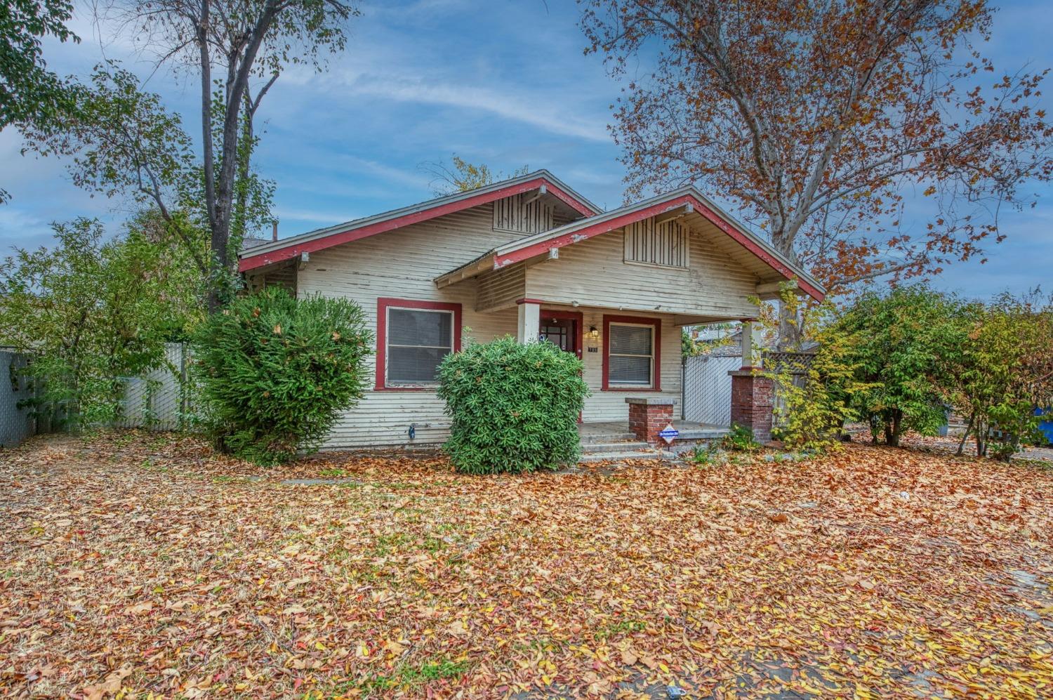 705 N Poplar Avenue