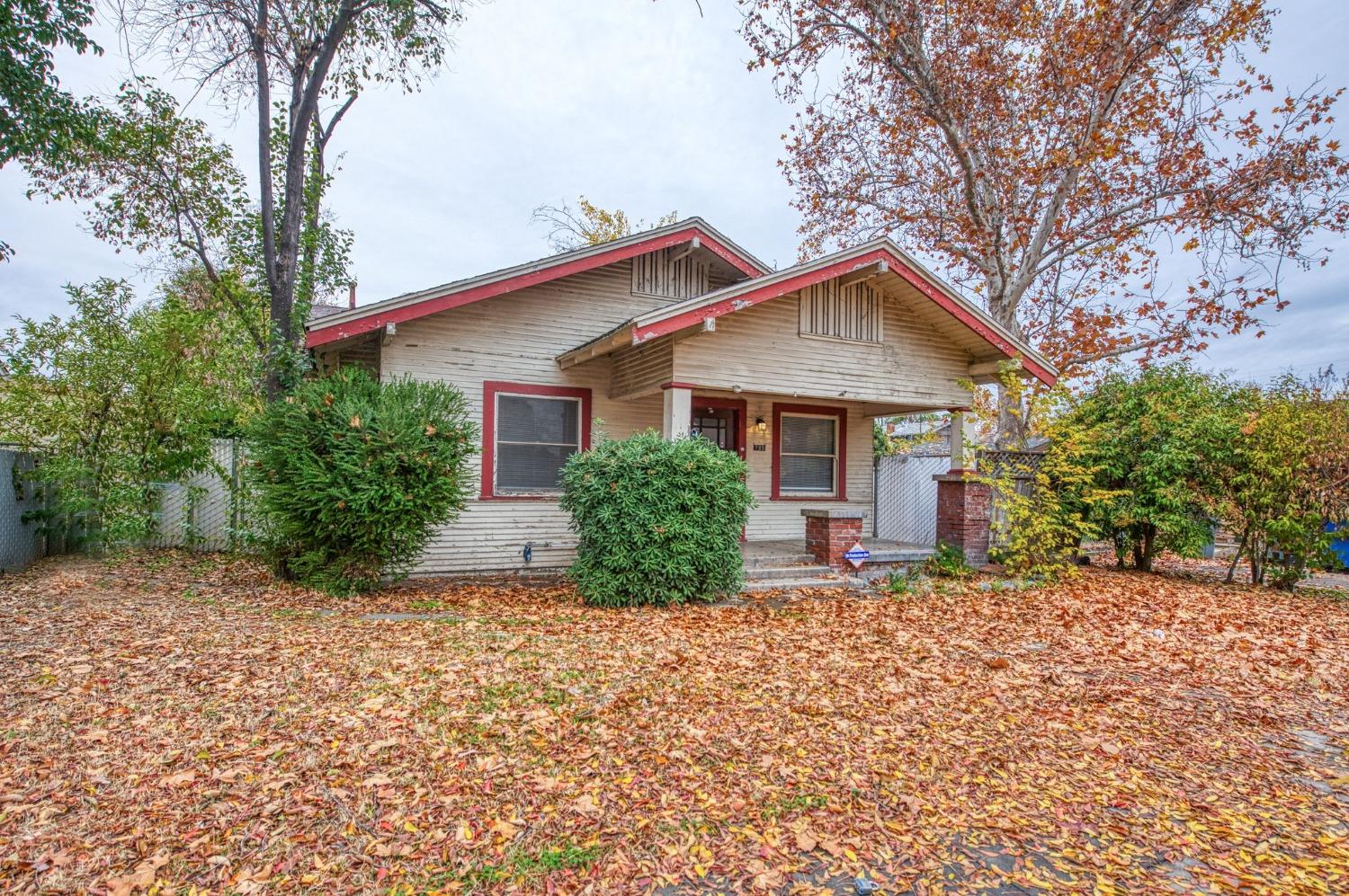 705 N Poplar Avenue