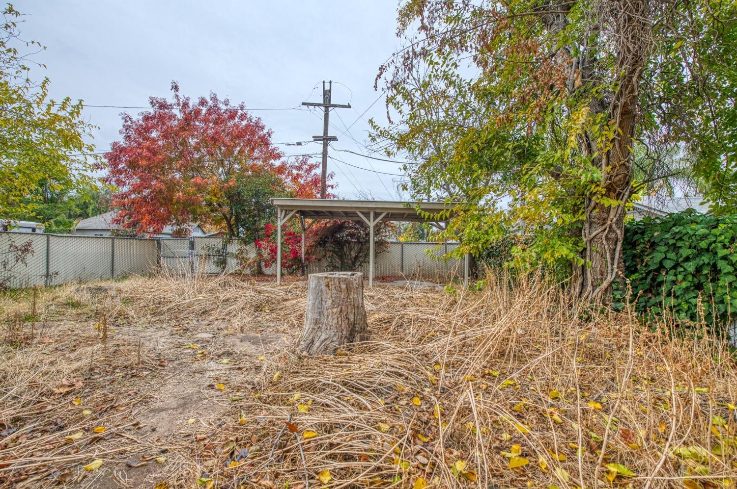 705 N Poplar Avenue