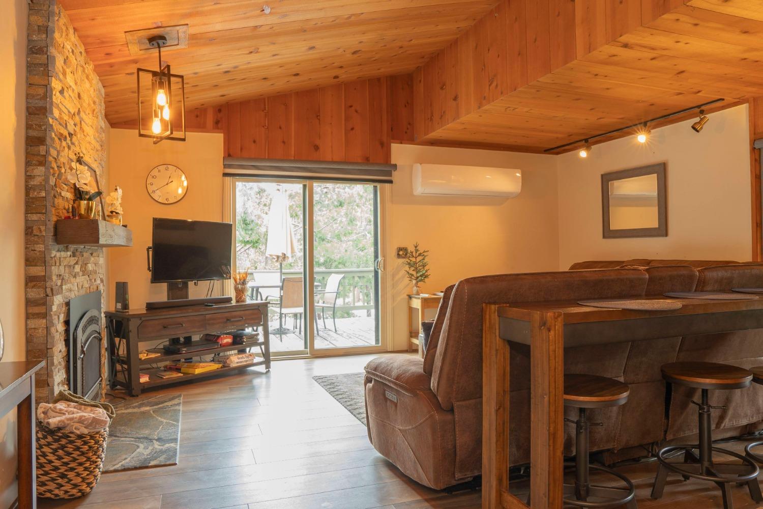 42135 Hanging Branch Road