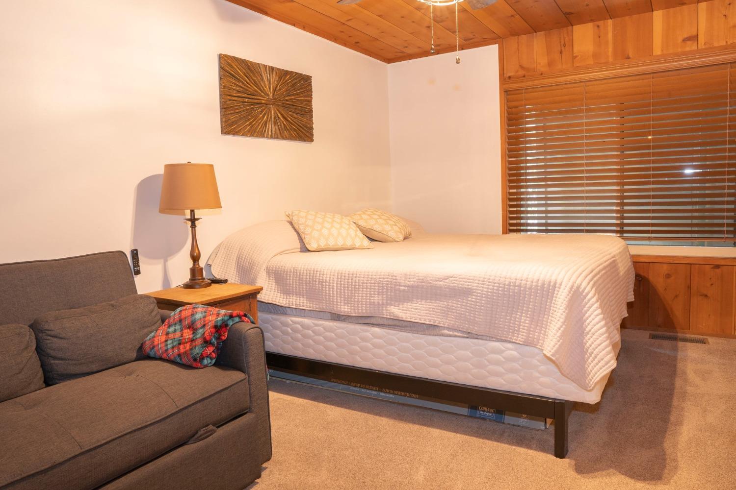 42135 Hanging Branch Road