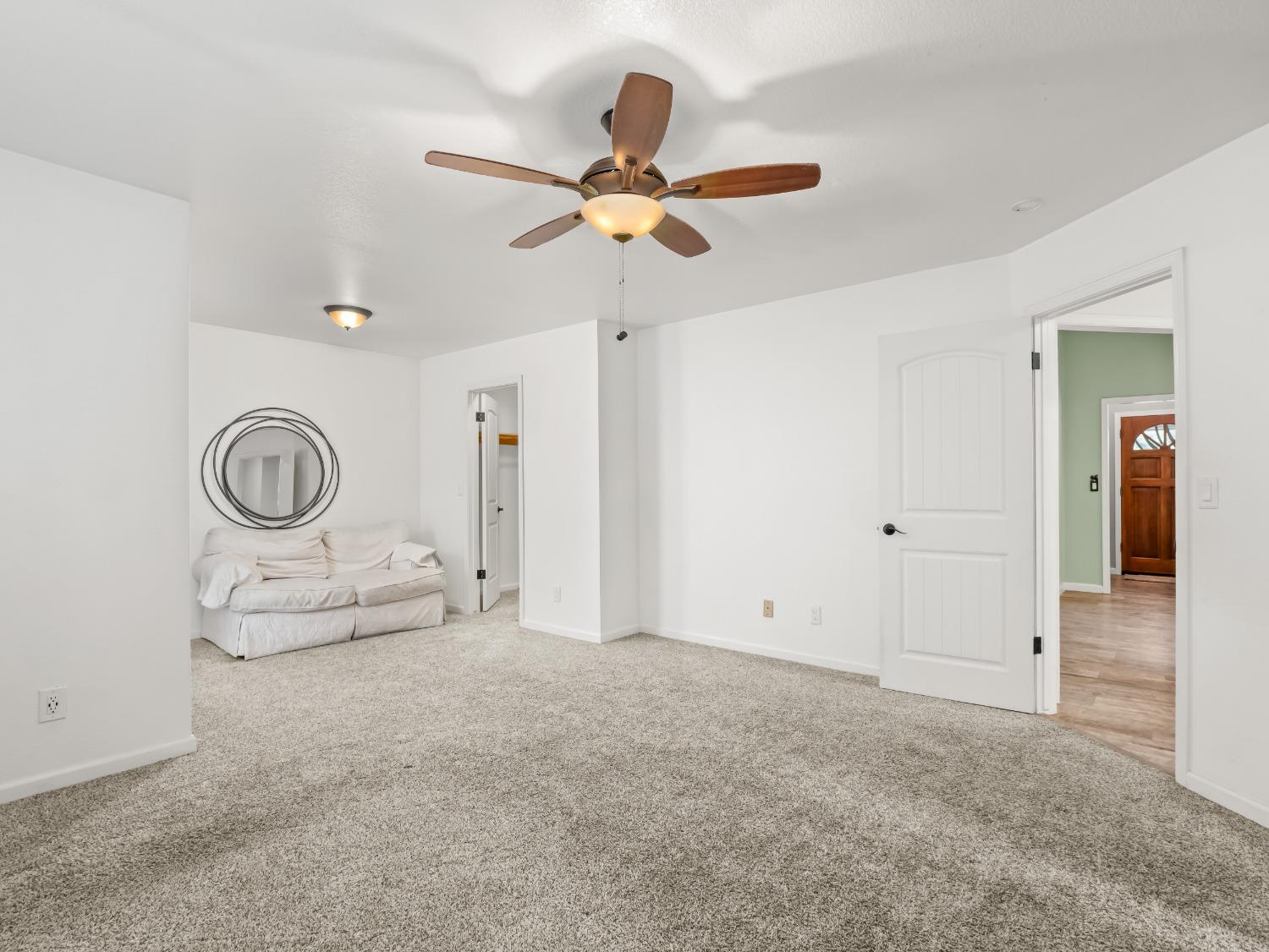 45977 River View Drive