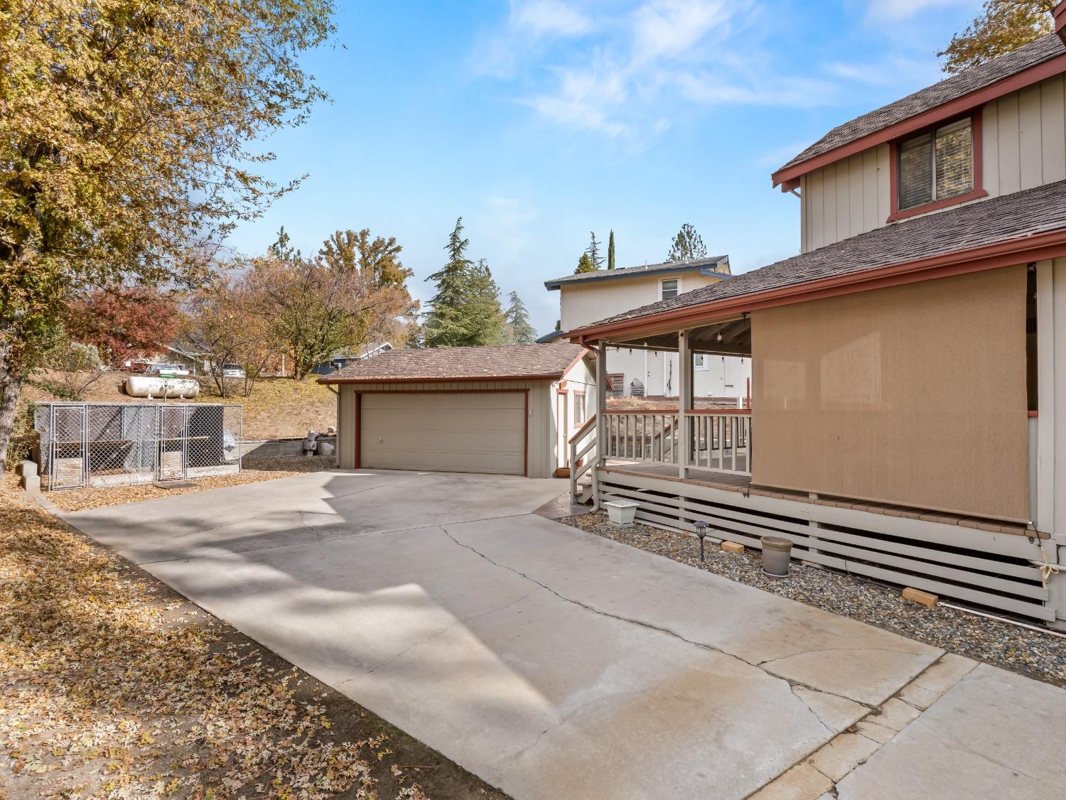 45977 River View Drive