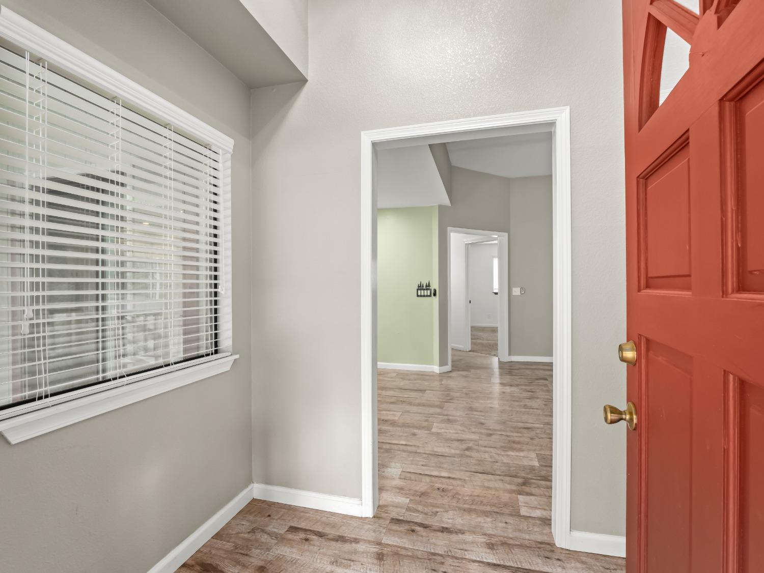 45977 River View Drive