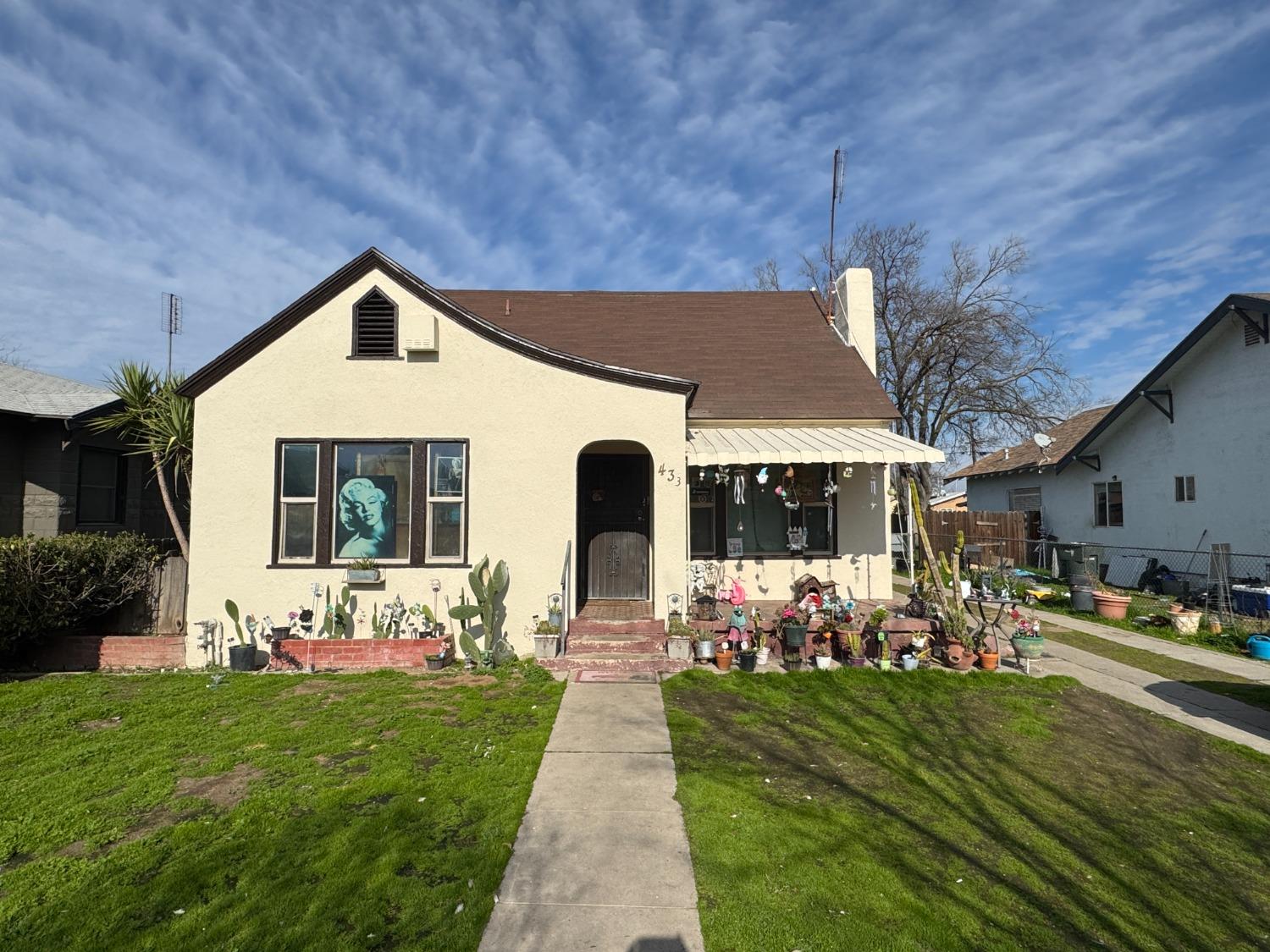 433 E Tuolumne Street
