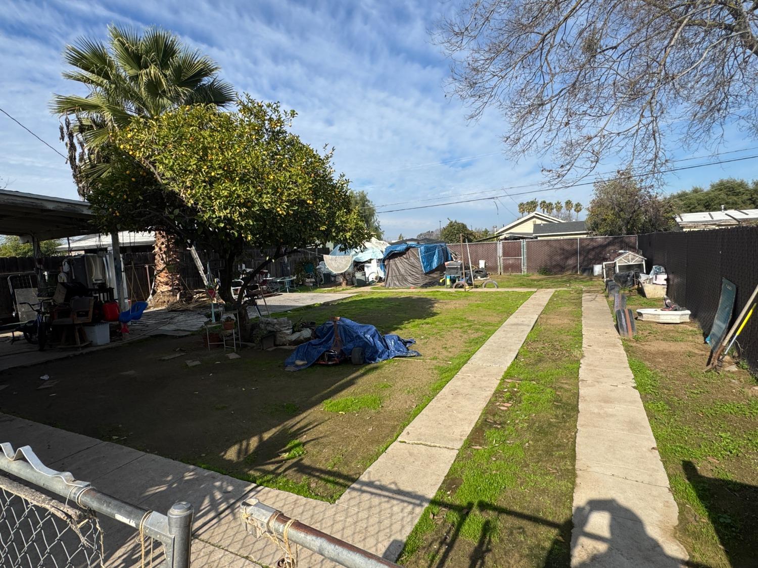 433 E Tuolumne Street