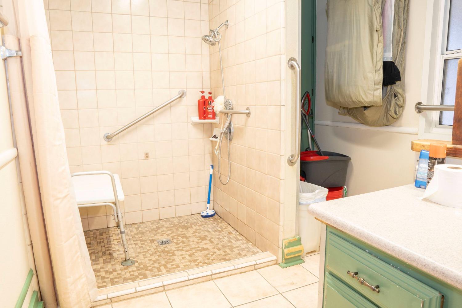 2706 W Ashlan Avenue # 269