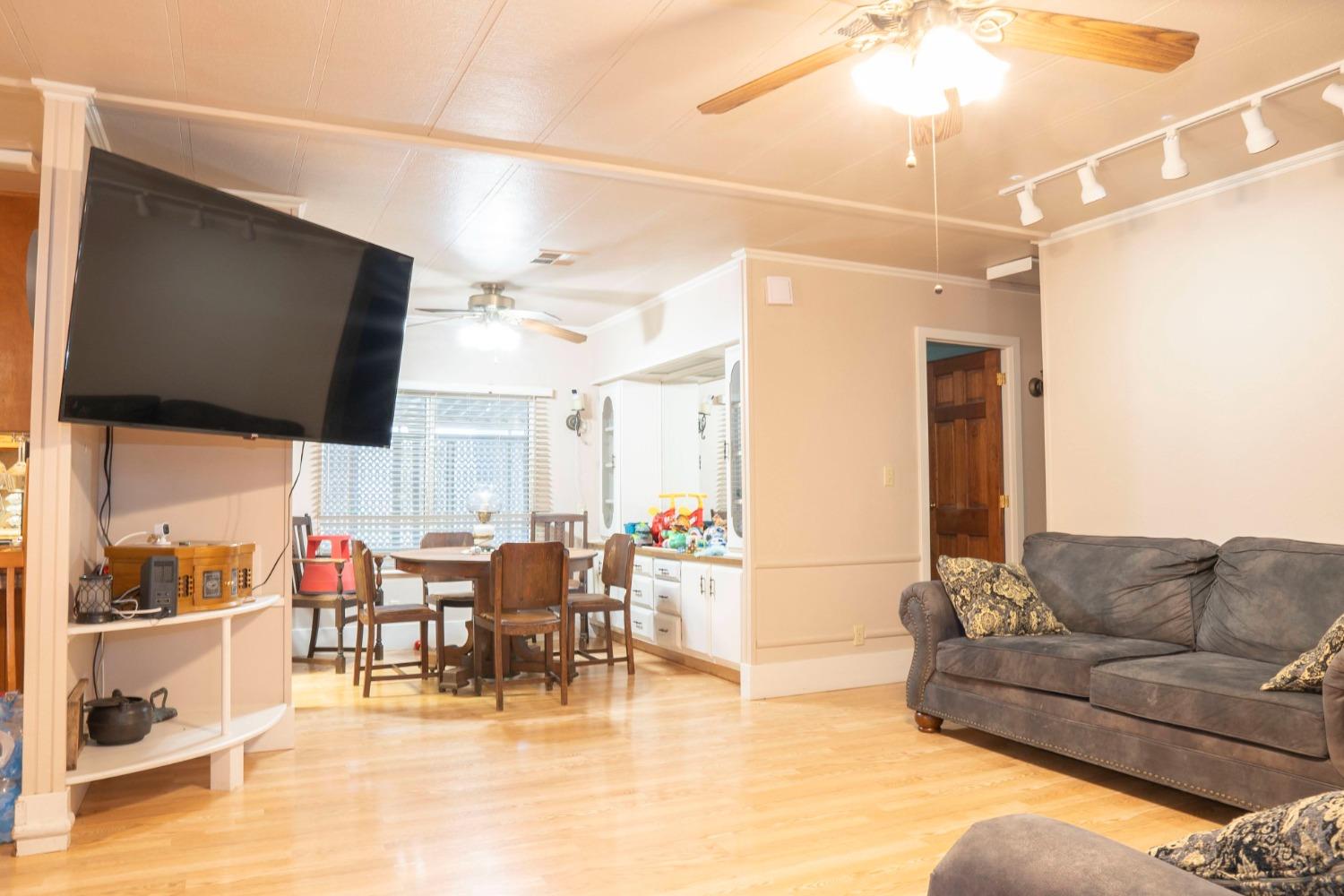 2706 W Ashlan Avenue # 269