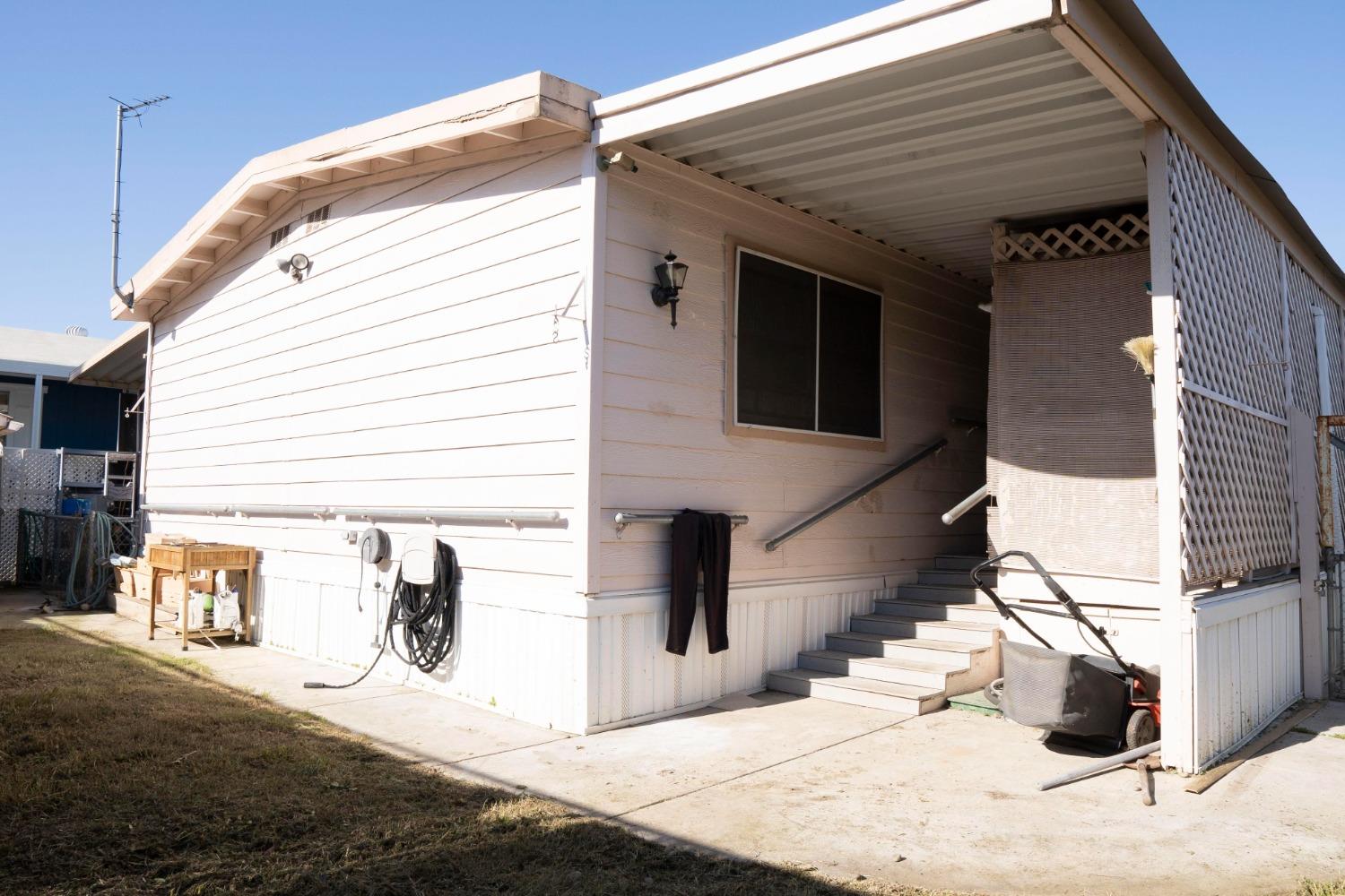 2706 W Ashlan Avenue # 269