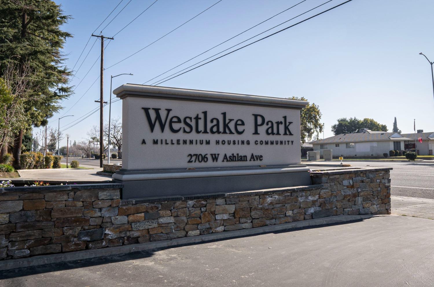 2706 W Ashlan Avenue # 269