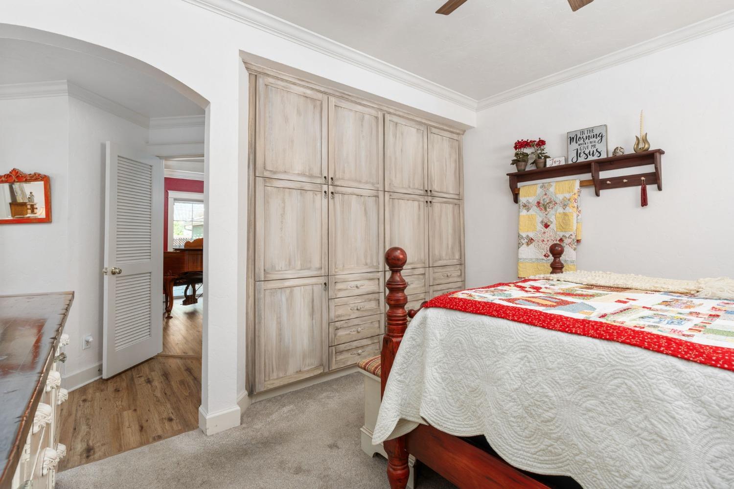 316 Dewitt Avenue