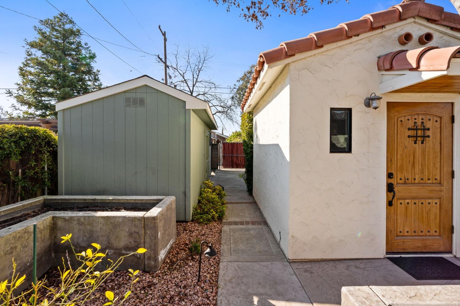 316 Dewitt Avenue
